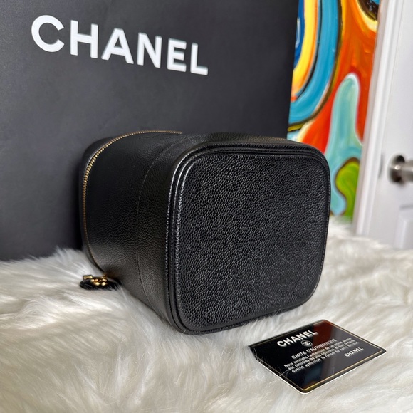 🖤🖤🖤Authentic Black CHANEL CC Stitch Vanity Caviar Handbag - Picture 10 of 15